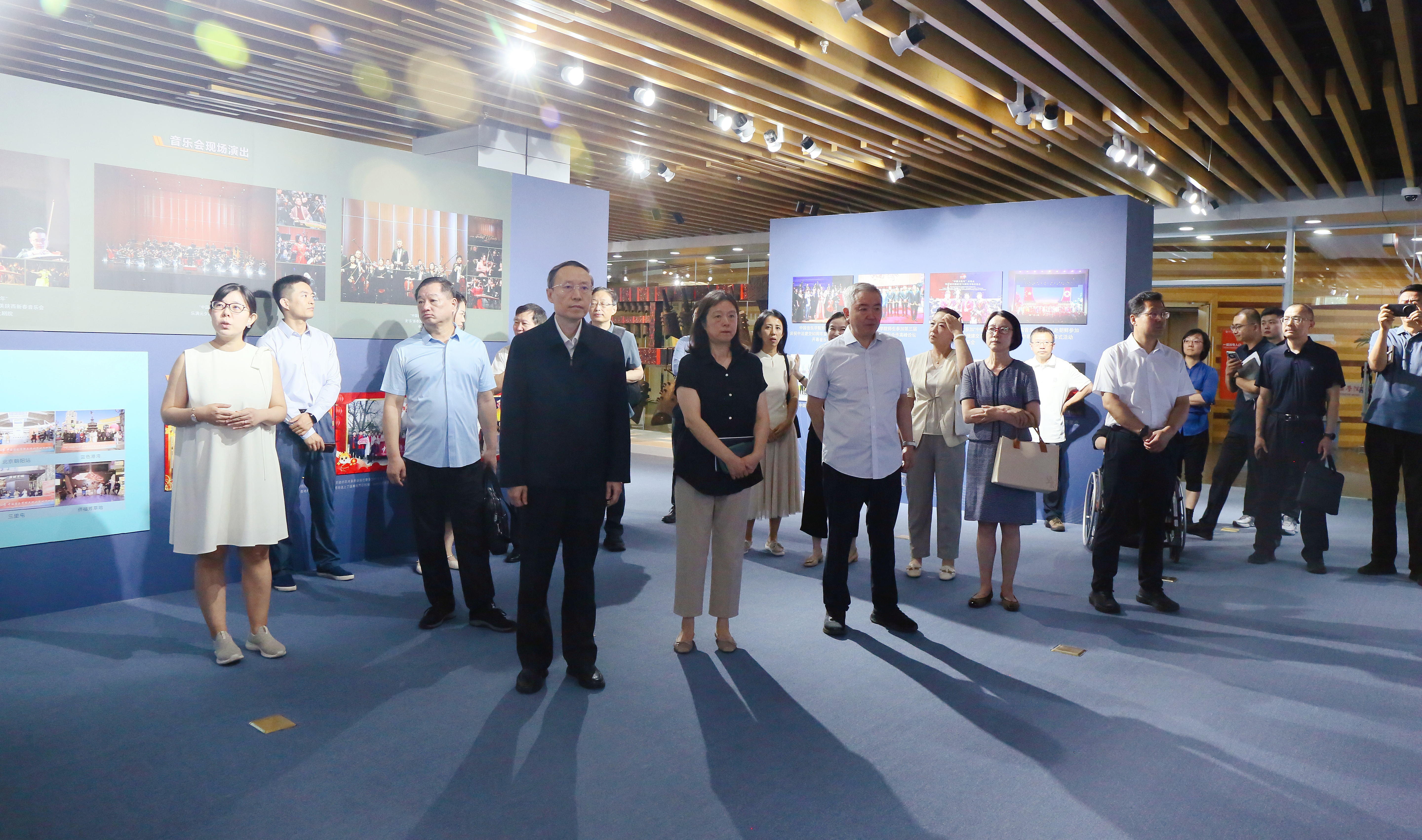 市人大社会建设委开展青年就业创业促进专题调研