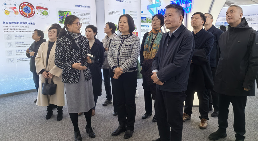 市人大妇女代表小组赴大兴调研女性科技人才和妇女之家阵地建设情况