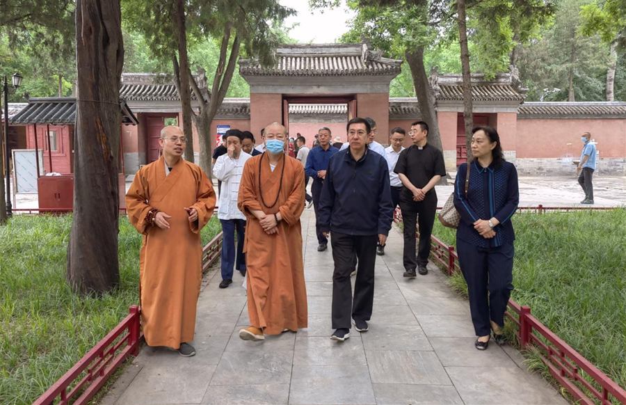 张建东副主任赴法源寺调研坚持宗教中国化方向工作情况