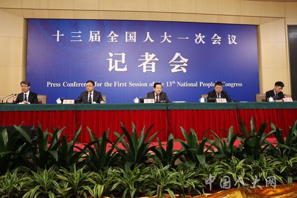 [直播回顾]科技部部长万钢等就“加快建设创新型国家”答问