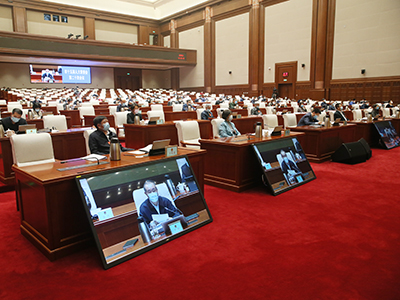 北京市十五届人大常委会第二十次会议