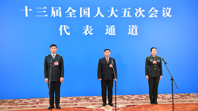 直播回顾：十三届全国人大五次会议首场“代表通道”