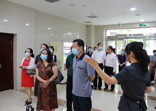 市人大常委会“两院”工作专题调研组赴丰台法院调研 市人大常委会“两院”工作专题调研组赴丰台法院调研