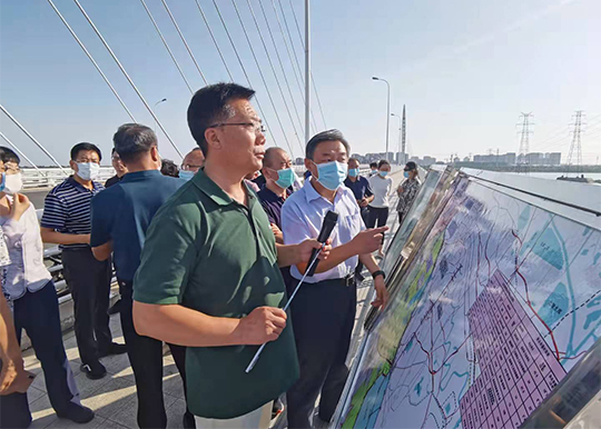 侯君舒副主任参加京津冀晋四省市人大常委会大清河流域水污染防治和水资源保护利用联合专题调研