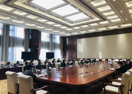市十五届人大五次会议议案审查委员会议案组召开工作会
