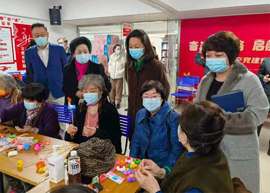 市人大调研组赴朝阳区调研养老服务联合体建设情况