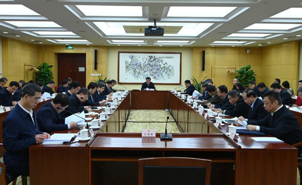 全国人大常委会机关党组会议暨机关党建工作领导小组会议召开.jpg
