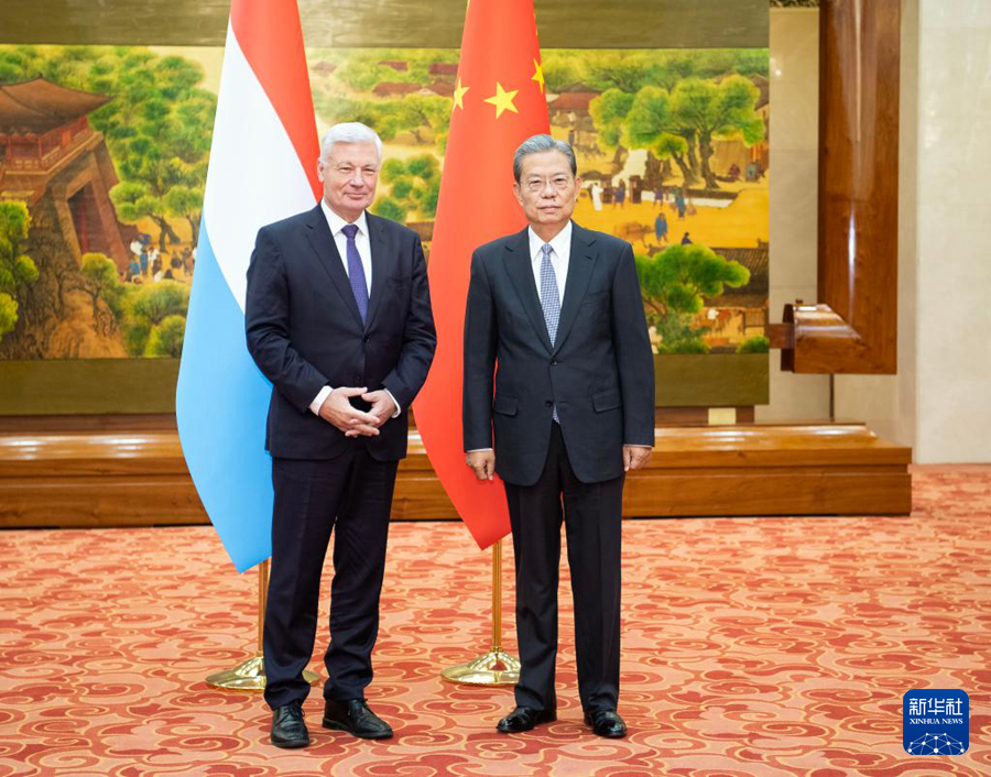 CqrTVO04qK1ZhVX8.jpg CqrTVO04qK1ZhVX8.jpg