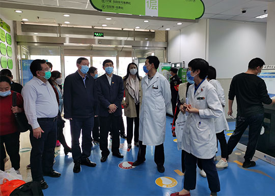 市人大社会建设委员会赴北京儿童医院进行未成年人保护立法调研