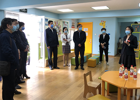 市人大社会建设委员会赴东城区开展北京市家庭教育立法调研