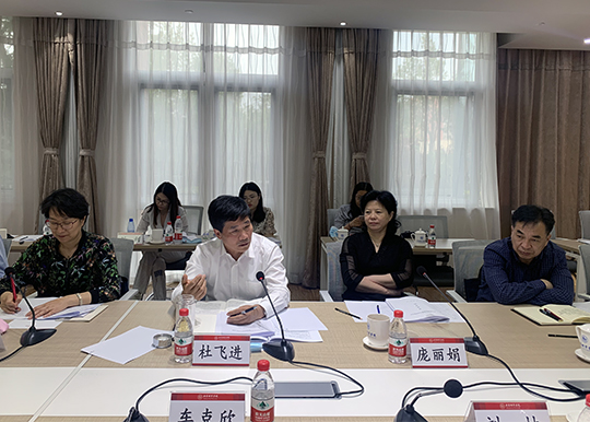 市人大常委会副主任杜飞进、庞丽娟带队赴顺义区调研职业教育发展情况