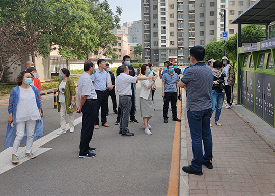 “两条例”执法检查“可回收物资源再利用”专题小组赴通州区进行调研