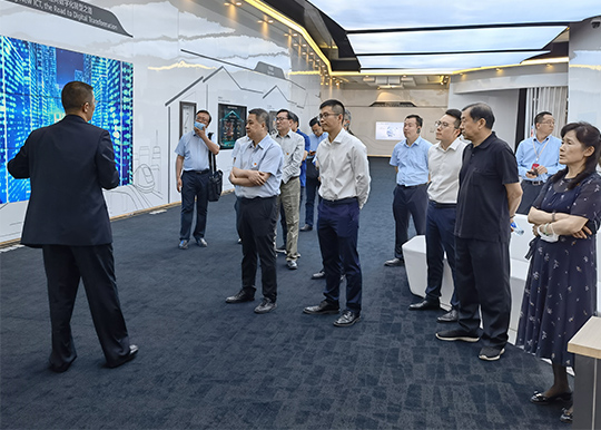 李颖津副主任带队赴华为研究院开展新基建及数字经济方面专题调研