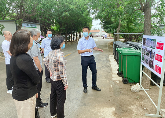 城建环保办、机关党委、人事室结合“我为群众办实事”实践活动到通州区唐大庄村走访调研