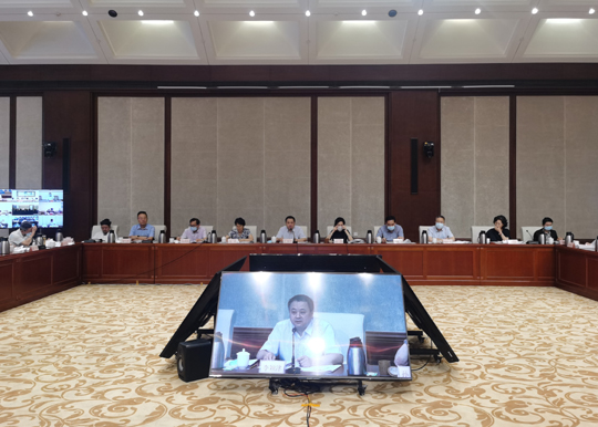 市人大常委会副主任李颖津、市政府副市长杨晋柏出席听取和审议市政府关于高标准推进“两区”建设情况专项工作报告启动部署会