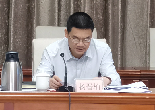 市人大常委会副主任李颖津、市政府副市长杨晋柏出席听取和审议市政府关于高标准推进“两区”建设情况专项工作报告启动部署会