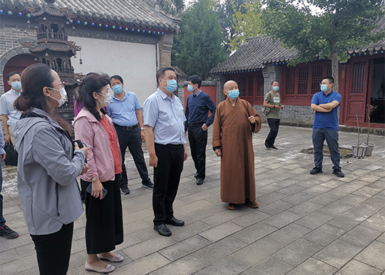 李颖津副主任赴延庆区进行综合调研