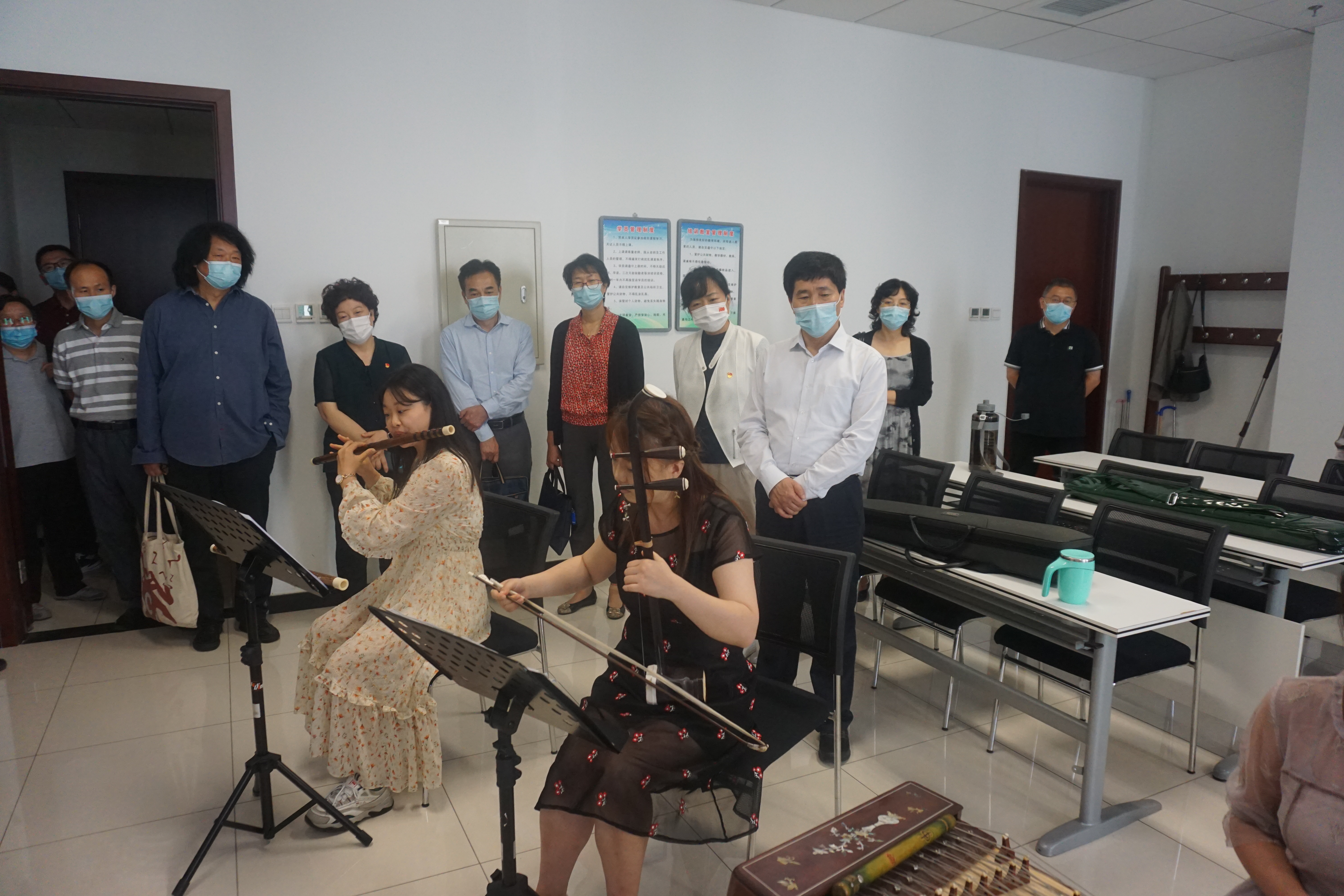 杜飞进、闫傲霜副主任赴海淀开展《北京市公共文化服务保障条例》立法调研