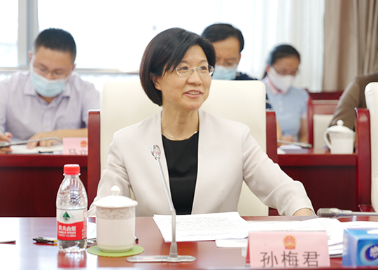 孙梅君、李颖津同志带队赴海淀区调研《北京市宗教事务条例》贯彻实施情况 孙梅君、李颖津同志带队赴海淀区调研《北京市宗教事务条例》贯彻实施情况