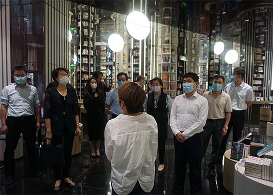 杜飞进副主任带队赴朝阳开展《北京市公共文化服务保障条例》立法调研