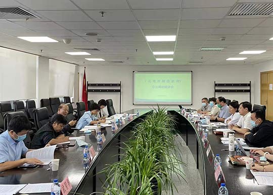 张清副主任带队开展《北京市献血条例》立法调研