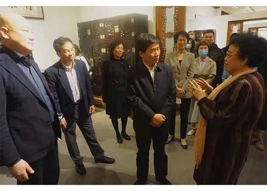 杜飞进副主任带队开展公共文化服务立法博物馆专题调研