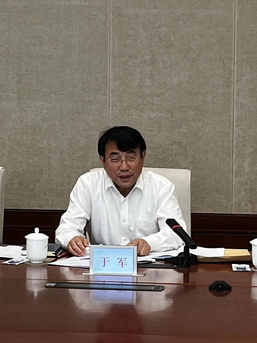 市十六届人大教科文卫委员会召开第九次会议1.jpg