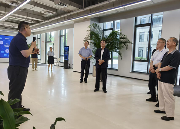 市人大常委会教科文卫办组织开展京津冀协同创新共同体建设法规执法检查调研