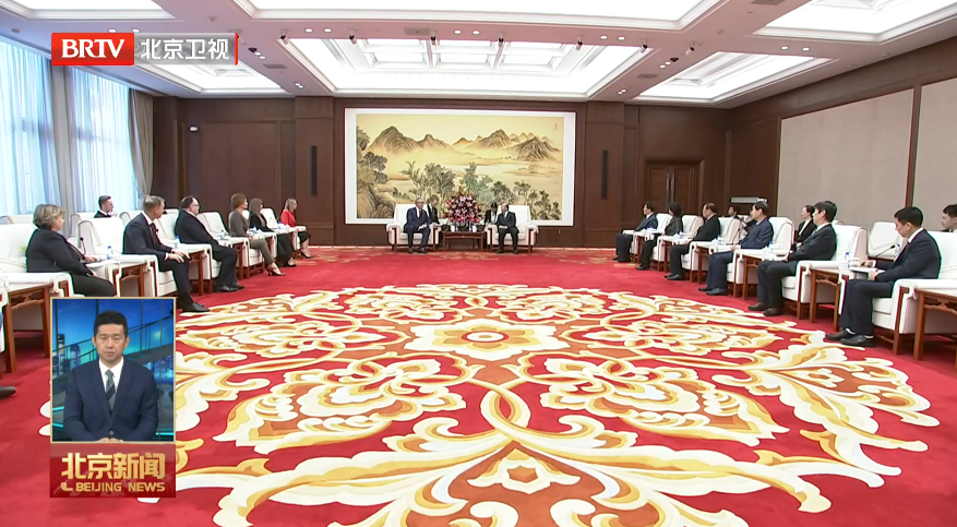 李秀领会见俄罗斯莫斯科市杜马主席