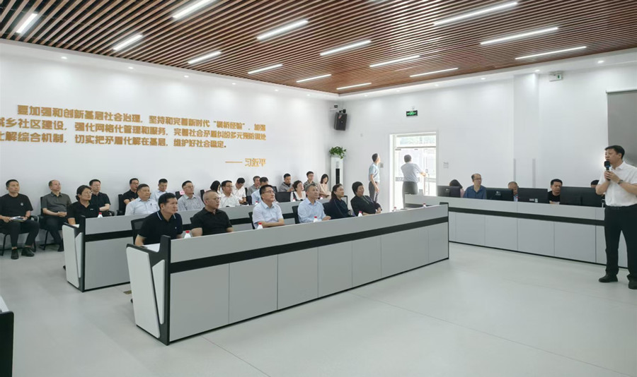 市人大常委会《北京市文明行为促进条例》及相关法律法规落实情况执法检查组赴朝阳区社会治安综合治理中心开展执法检查
