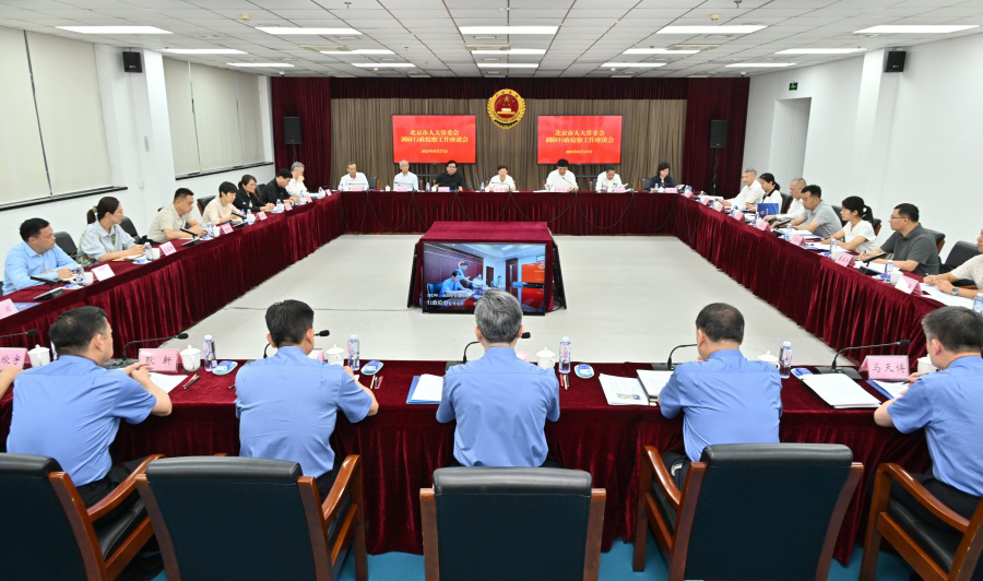 市人大常委会调研组赴市检三分院调研行政检察工作