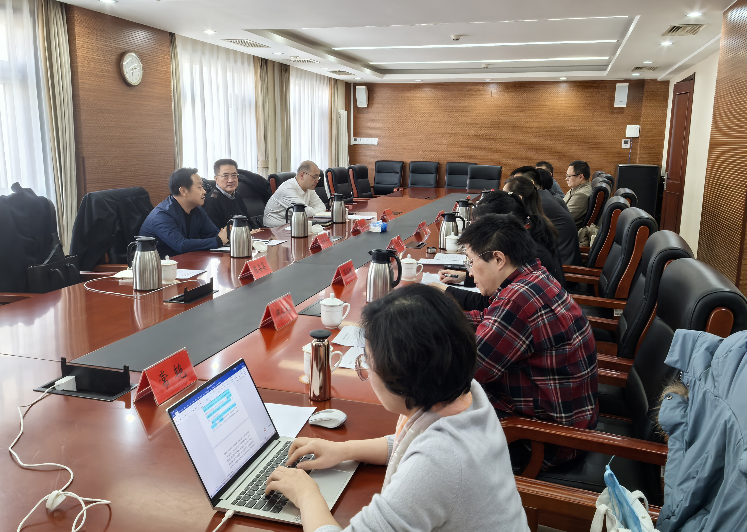 民宗侨外办赴市社科院召开人工智能产业发展立法座谈会