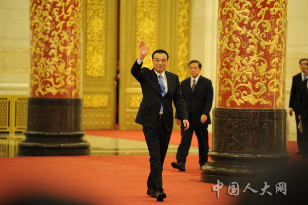 李克强总理进入会场