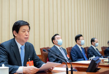 十三届全国人大四次会议主席团举行第四次会议