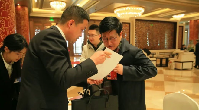 全国人大北京团代表报到