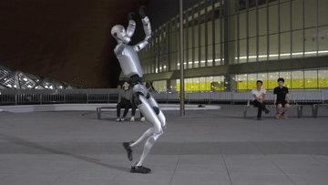 20260306826982f29206449c98907fcdbe0cbc4b_XxjnzxC000010_20260305_CBMFN0A003.gif
