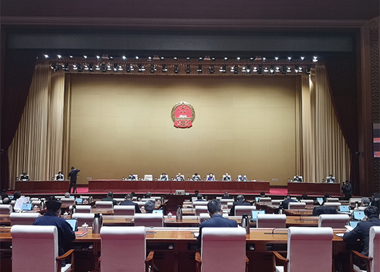 市十五届人大常委会第三十五次会议开幕