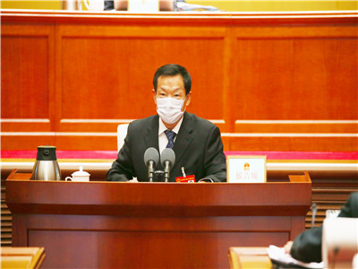 听取市人大监察和司法委员会关于医院安全秩序管理规定草案的说明