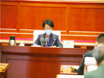 听取市政府关于野生动物保护管理条例草案说明