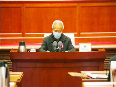 听取市人大法制委关于文明行为促进条例草案修改情况的报告