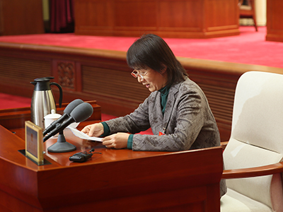 听取市人大财政经济委员会关于《北京市地方金融监督管理条例(草案)》修改情况的报告