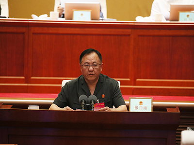 听取市高级人民法院关于刑事审判工作情况的报告