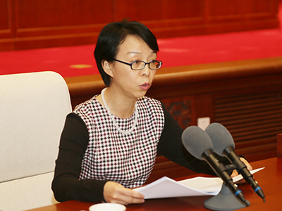 听取市政府关于《北京市物业管理条例(草案)》的说明