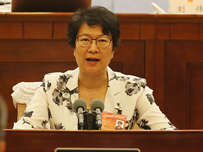 市人大教育科技文化卫生体育委员会的意见和建议
