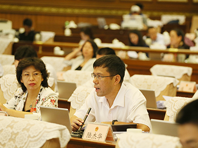 委员、代表发言