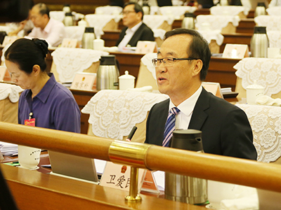 委员、代表发言