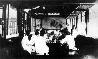 1920年8月16日，天津觉悟社邀请北京少年中国学会、青年互助团、曙光社、人道社社团在北京陶然亭召开实现“改造联合”座谈会。李大钊与会并号召各团体必须有明确的共同主义，采取联合行动。会议实现了五团体的“改造联合”。