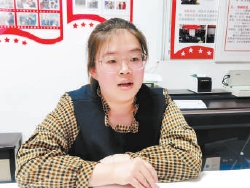 黄景怡